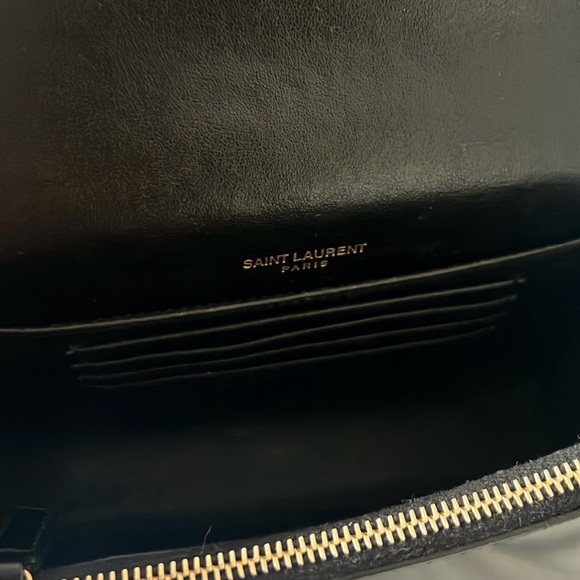 Saint Laurent Belt Bag - Picture 3 of 7